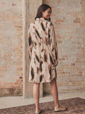 I SAY Bitten New Dress Dresses M11 Camel Drawing