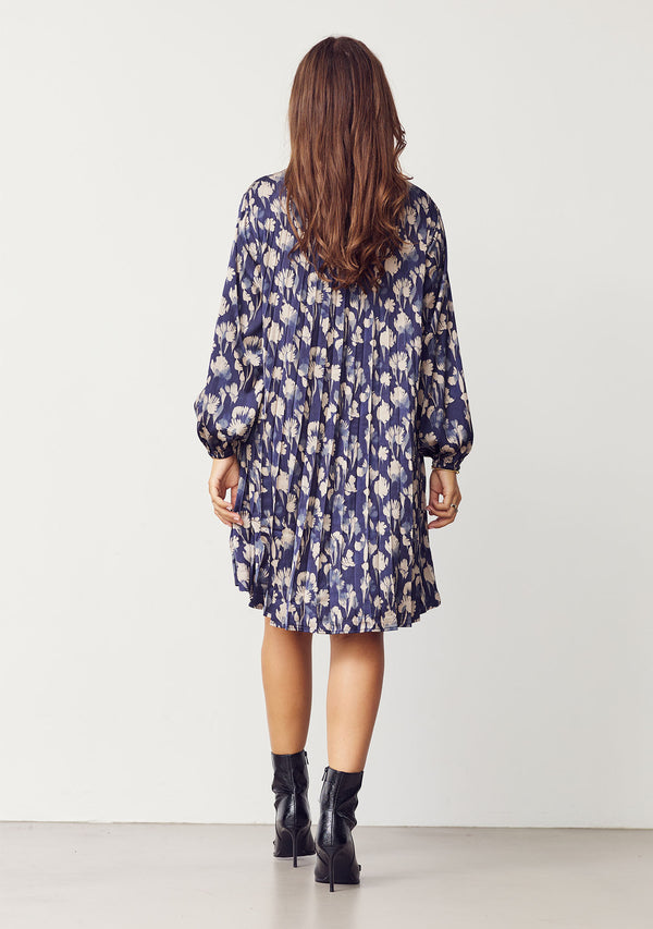 I SAY Bitten Pleat Dress Dresses A30 Blue Mood