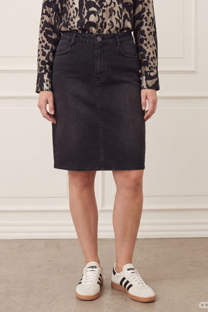I SAY Como Solid Skirt Skirts 927 Washed Black