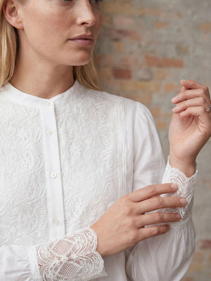 I SAY Merle Lace Blouse Blouses 100 White