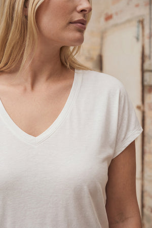 I SAY Nugga V-Neck T-Shirt Basics 101 Broken White