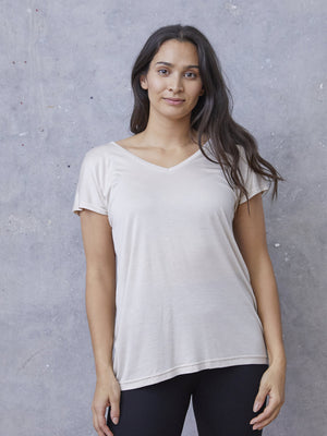 I SAY Nugga V-Neck T-Shirt Basics 112 Sand