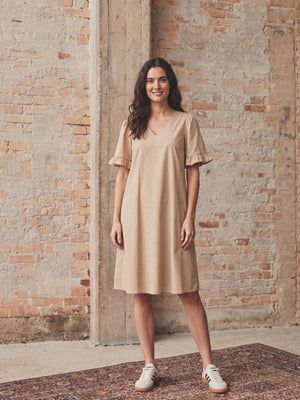I SAY Sigga Flounce Dress Dresses 102 Camel