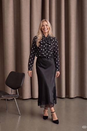 I SAY Steff Lace Skirt Skirts 900 Black