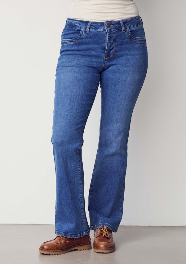 I SAY Verona Flare Jeans Pants 700 Mid Denim Wash