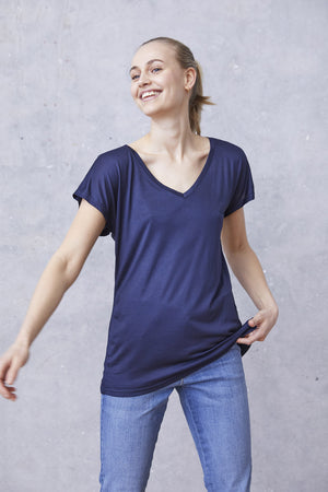 I SAY Nugga V-Neck T-Shirt Basics 640 Navy